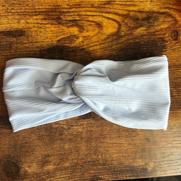 Lululemon Light Blue Headband - Picture 2 of 6